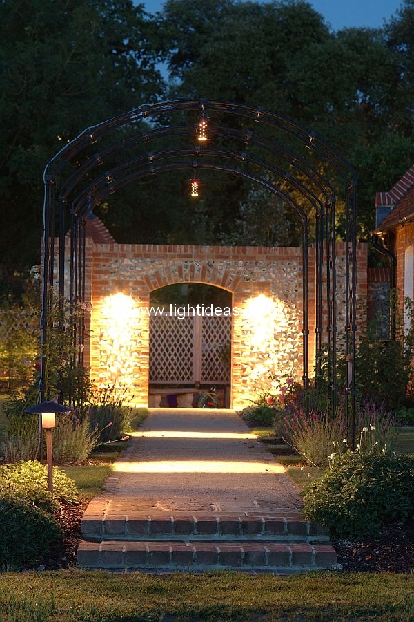 Hunza Wall Down Lite Light Ideas International Ltd